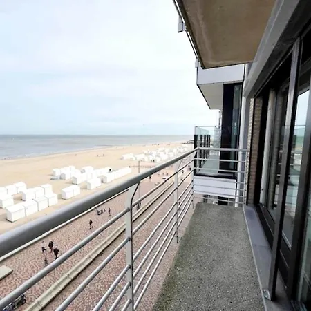 アパート Stylish Flat With Sea Views